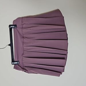 Old navy active mauve pleated tennis skirt size L